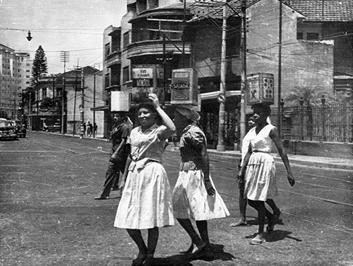 rua_do_humaita_-_favela_macedo_sobrinho.jpg